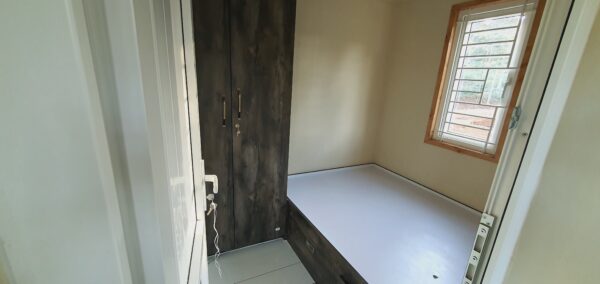 Container Farmhouse - 24x13x9.5ft - Image 4